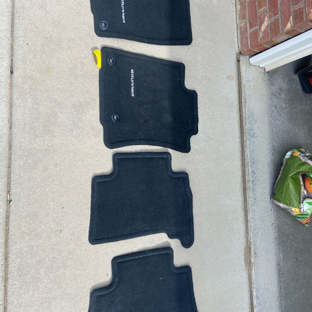 Toyota 2019 4Runner Black Floor Mats